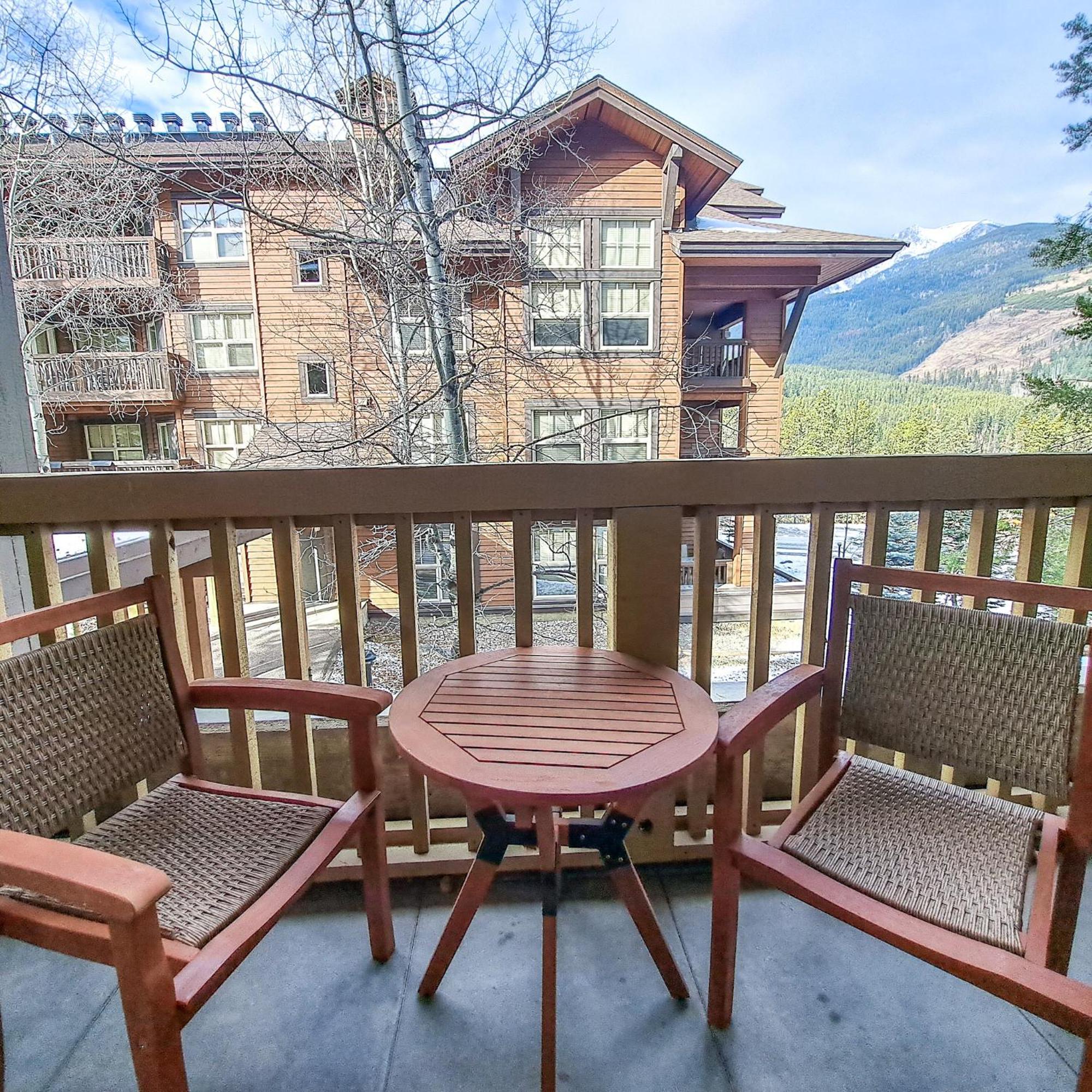 1000 Peaks Summit Lodge Panorama Room photo